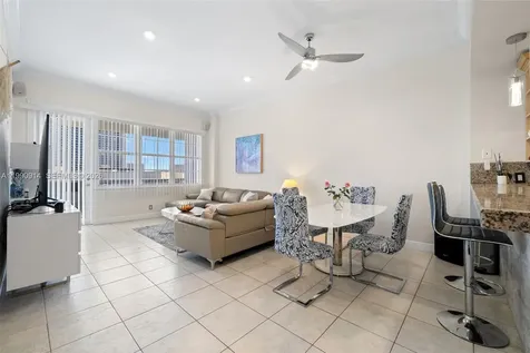 3725 S Ocean Drive Hollywood FL 33019
