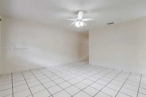 1028 W 30th Street Hialeah FL 33012