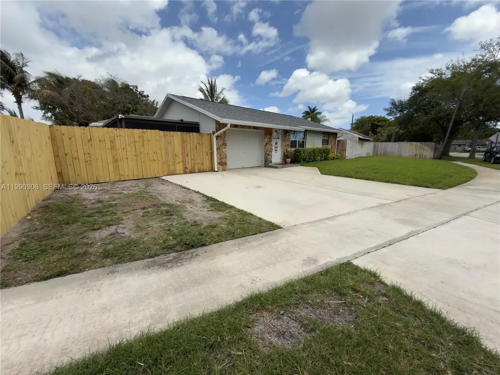 Davie FL 33314