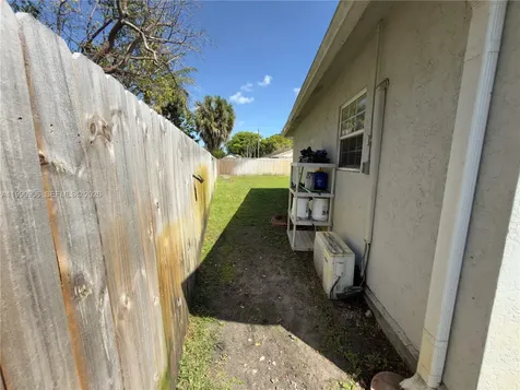 Davie FL 33314