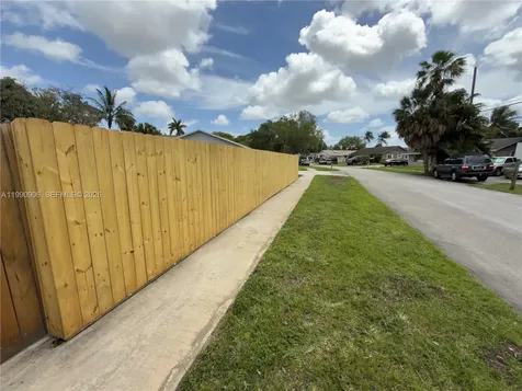 Davie FL 33314