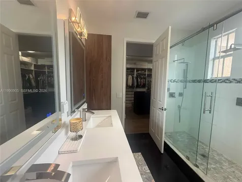 6923 Julia Gardens Drive Coconut Creek FL 33073