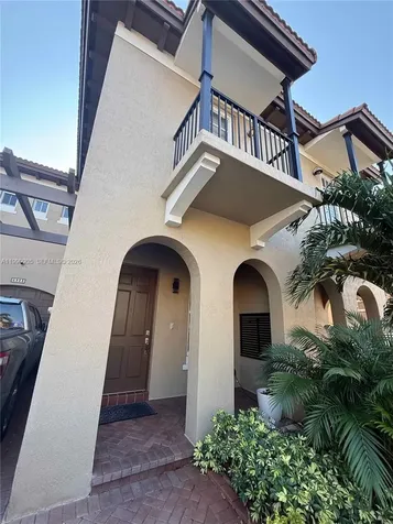 6923 Julia Gardens Drive Coconut Creek FL 33073