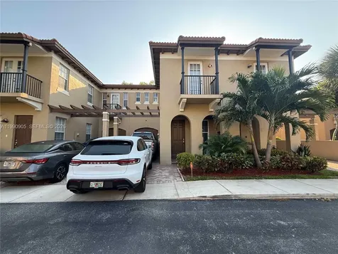6923 Julia Gardens Drive Coconut Creek FL 33073