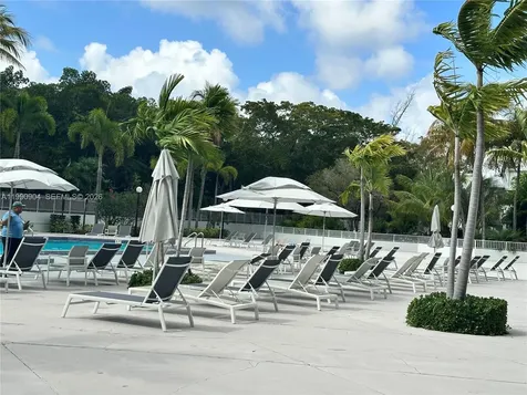 100 Bayview Drive Sunny Isles Beach FL 33160