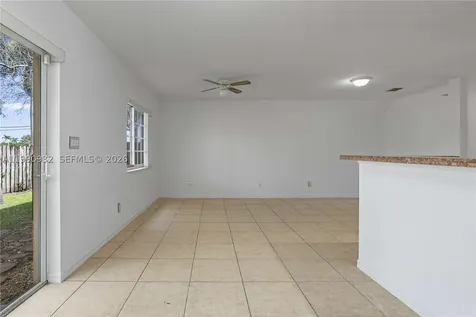330 SW 2nd Avenue Hallandale Beach FL 33009