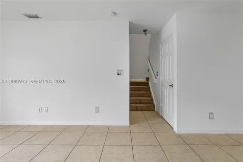 330 SW 2nd Avenue Hallandale Beach FL 33009
