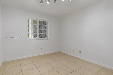 330 SW 2nd Avenue Hallandale Beach FL 33009