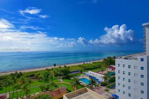 2555 Collins Avenue Miami Beach FL 33140