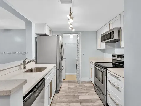 9777 Westview Drive Coral Springs FL 33076