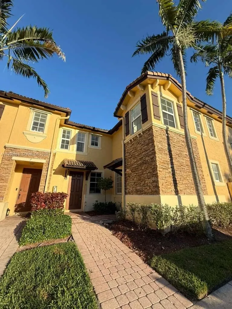 9269 SW 227th Street Cutler Bay FL 33190