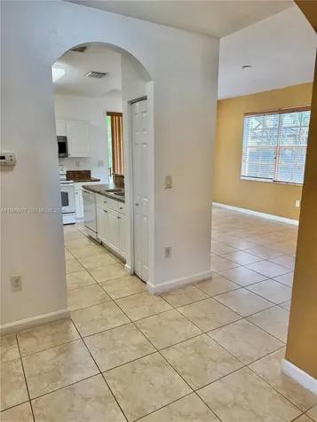 9269 SW 227th Street Cutler Bay FL 33190