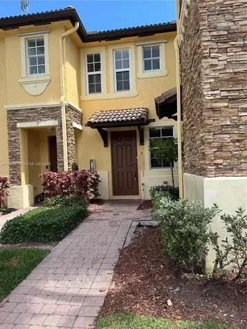 9269 SW 227th Street Cutler Bay FL 33190