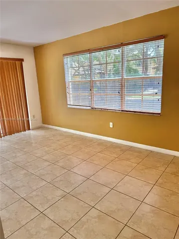 9269 SW 227th Street Cutler Bay FL 33190