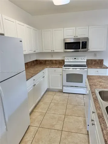 9269 SW 227th Street Cutler Bay FL 33190
