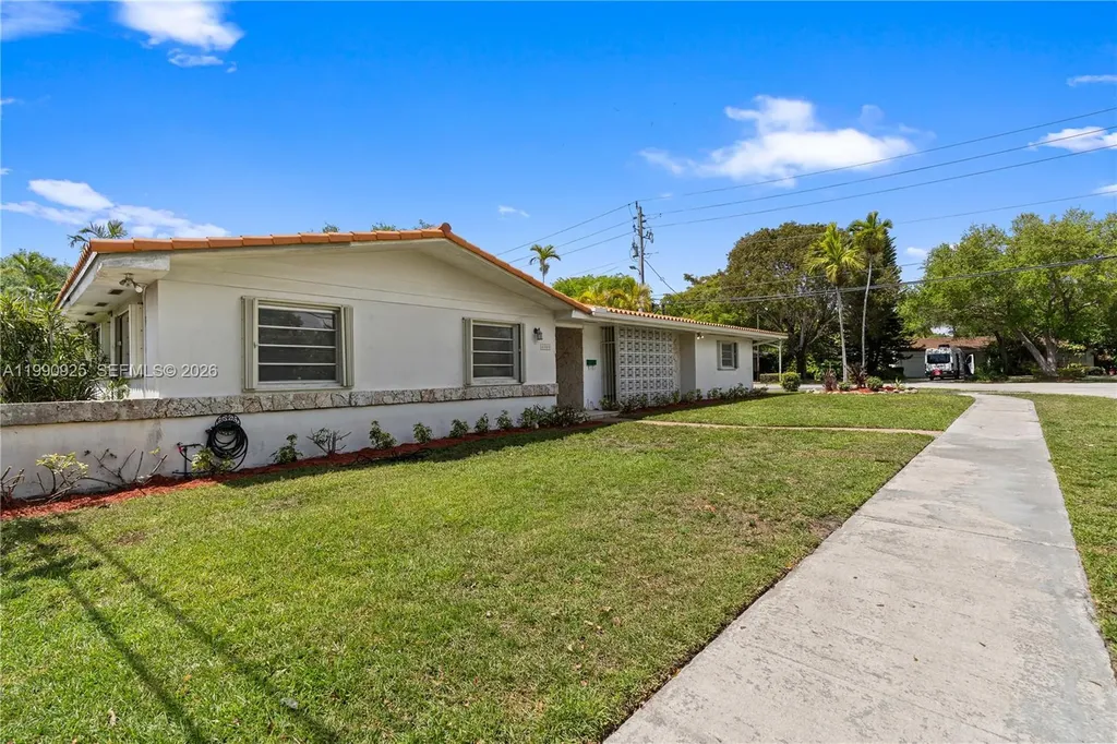 4800 SW 64th Avenue Miami FL 33155