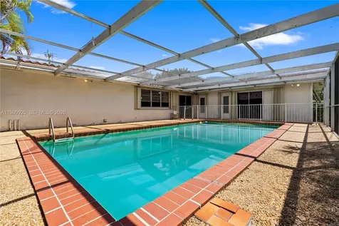 4800 SW 64th Avenue Miami FL 33155
