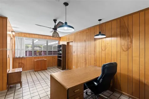 4800 SW 64th Avenue Miami FL 33155