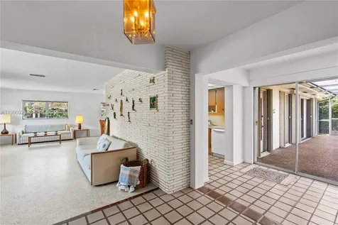 4800 SW 64th Avenue Miami FL 33155