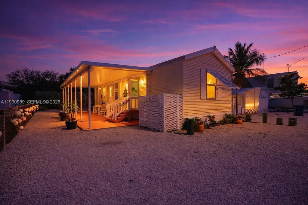 112 Tweedy Pie Terrace Key Largo FL 33037