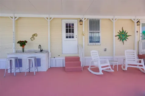 112 Tweedy Pie Terrace Key Largo FL 33037