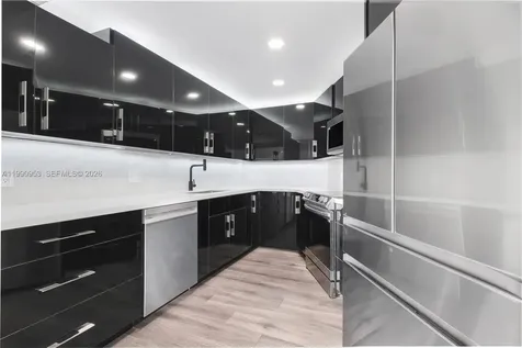 5420 N Ocean Drive Singer Island FL 33404