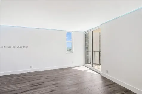 5420 N Ocean Drive Singer Island FL 33404