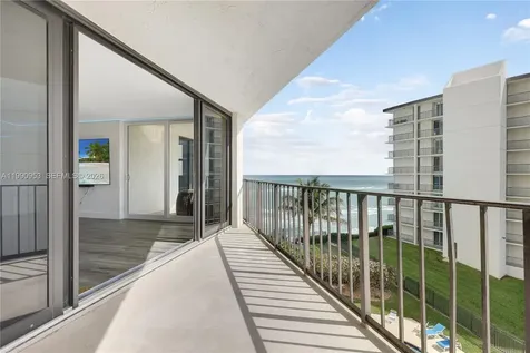 5420 N Ocean Drive Singer Island FL 33404
