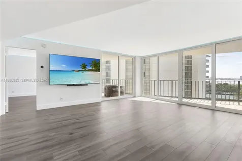5420 N Ocean Drive Singer Island FL 33404