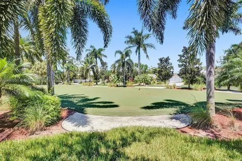 224 N Cortez Drive Margate FL 33068
