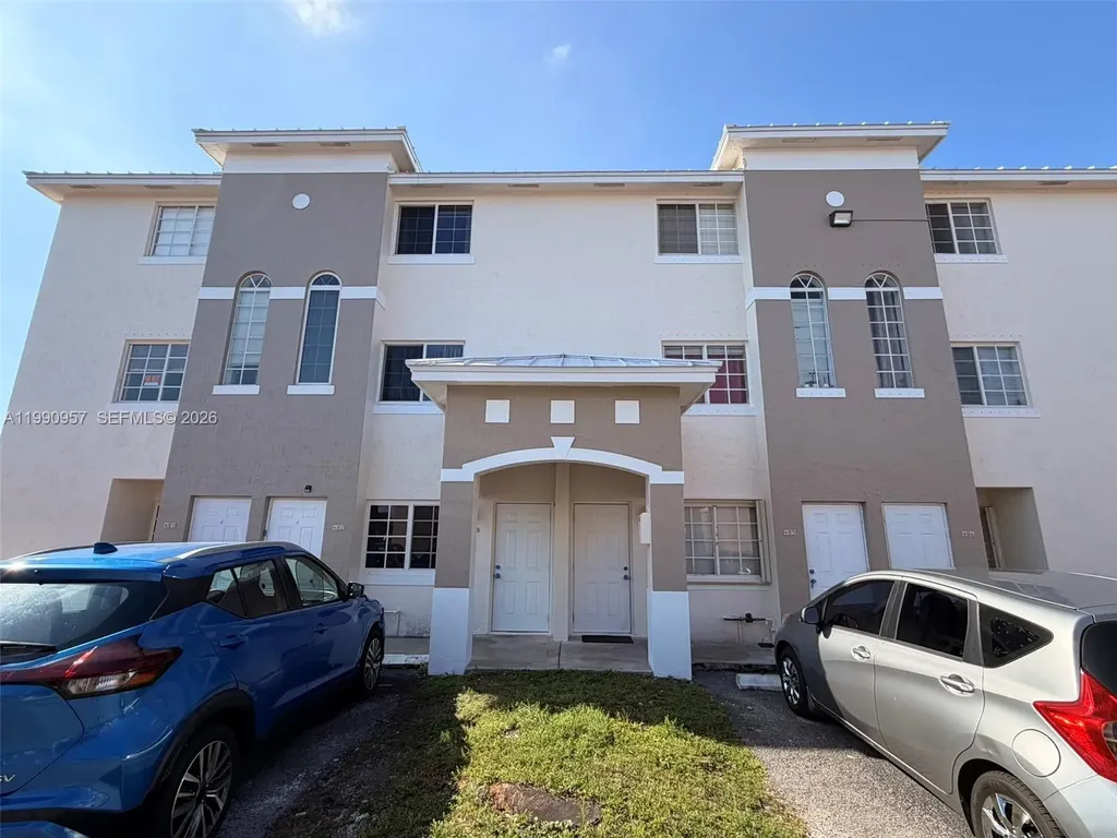 12005 SW 14th Street Miami FL 33184