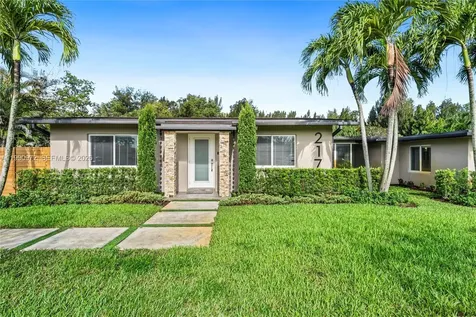 217 E Acre Drive Plantation FL 33317