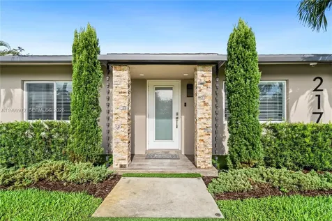 217 E Acre Drive Plantation FL 33317