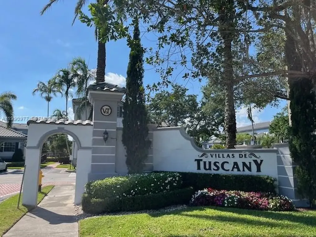 781 SW 148th Avenue Sunrise FL 33325