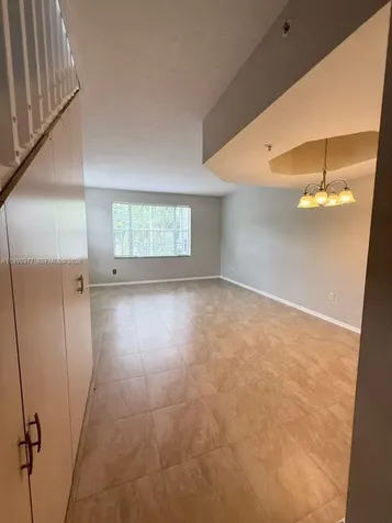 781 SW 148th Avenue Sunrise FL 33325
