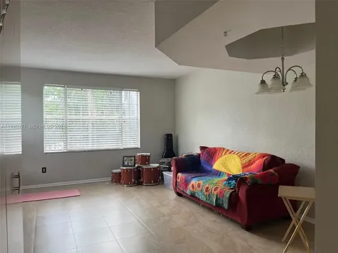 781 SW 148th Avenue Sunrise FL 33325