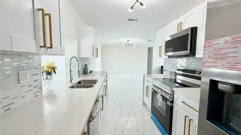 4731 NW 11th Street Lauderhill FL 33313