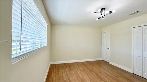 4731 NW 11th Street Lauderhill FL 33313