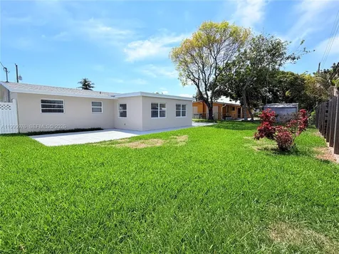 4731 NW 11th Street Lauderhill FL 33313