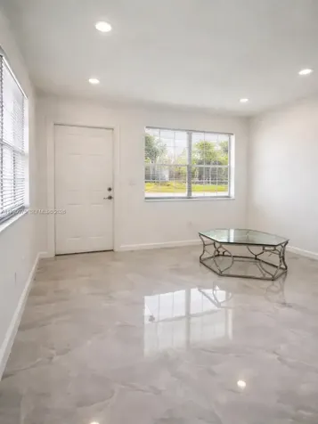 2100 N 14th Avenue Hollywood FL 33020