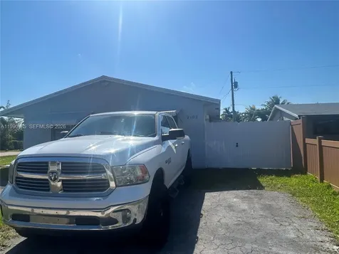 2100 N 14th Avenue Hollywood FL 33020