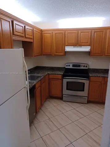 1800 SW 81st Avenue North Lauderdale FL 33068