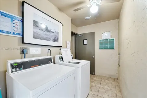 9201 Sunrise Lakes Boulevard Sunrise FL 33322