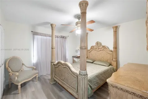 9201 Sunrise Lakes Boulevard Sunrise FL 33322