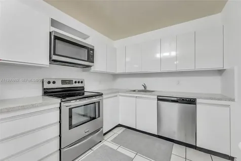 2500 Parkview Drive Hallandale Beach FL 33009