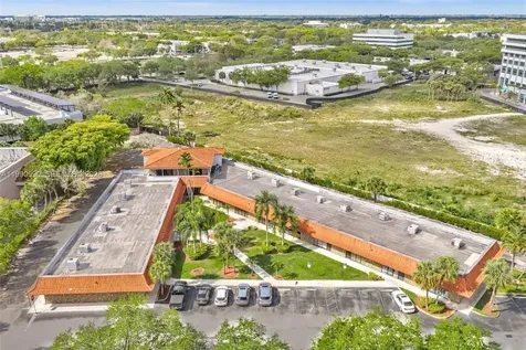 201 N University Drive Plantation FL 33324