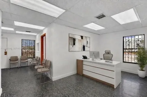 201 N University Drive Plantation FL 33324