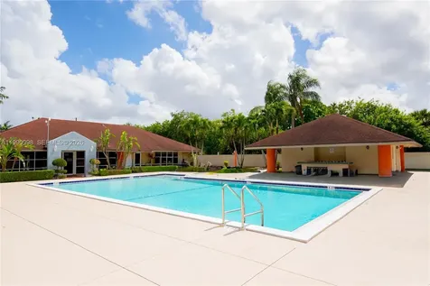 18890 NW 57 Avenue Hialeah FL 33015