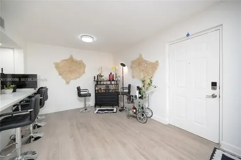 18890 NW 57 Avenue Hialeah FL 33015