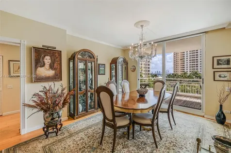 888 Brickell Key Drive Miami FL 33131